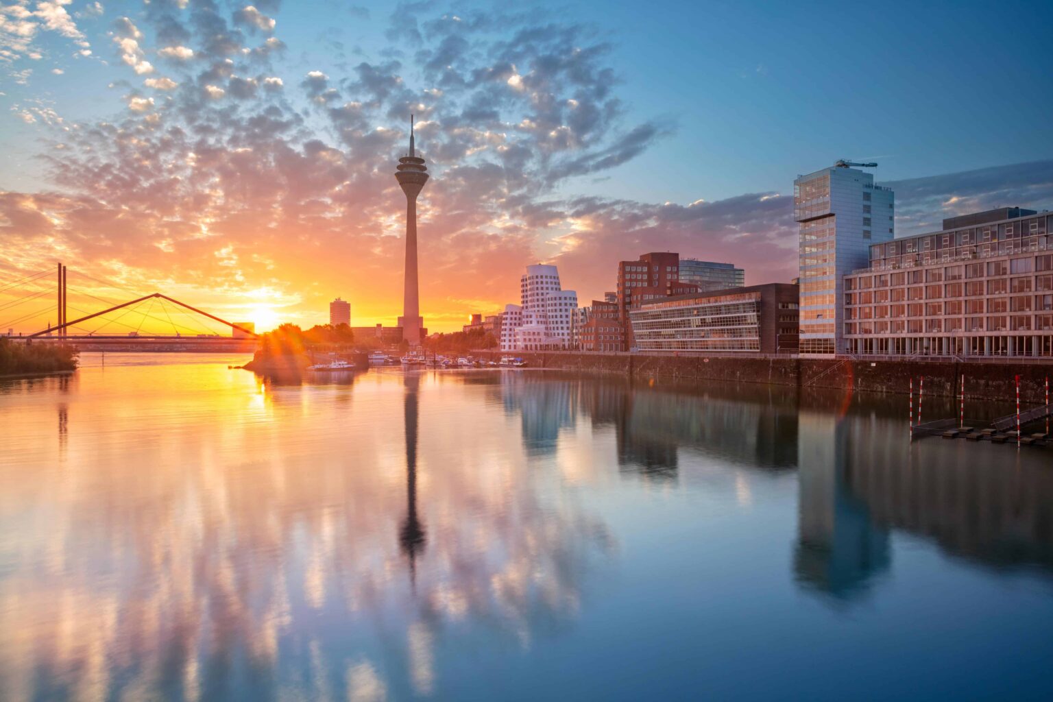 Immobilienmakler Düsseldorf - Professionelle Unterstützung bei Immobilienverkäufen in der Landeshauptstadt